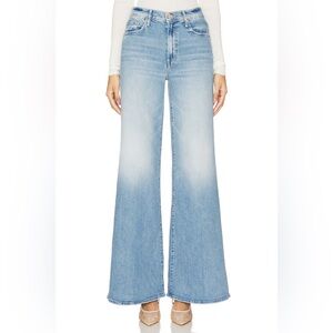 MOTHER The Twister Skimp Jeans in Horseback to Quarterback Size 29